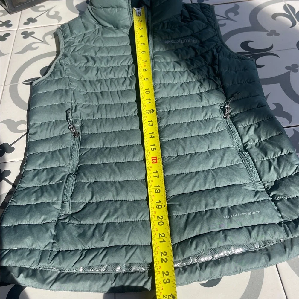 Columbia Omni Shield Sage Green Vest size xs - Picture 7 of 10